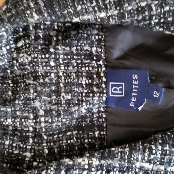 Reitmans petite siz 12 blazer - Picture 2 of 3
